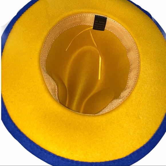 Stylish Two Tone Wool Hat - Picture 2 of 2